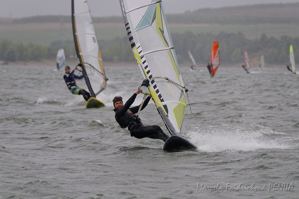 D2015-052-0992.jpg