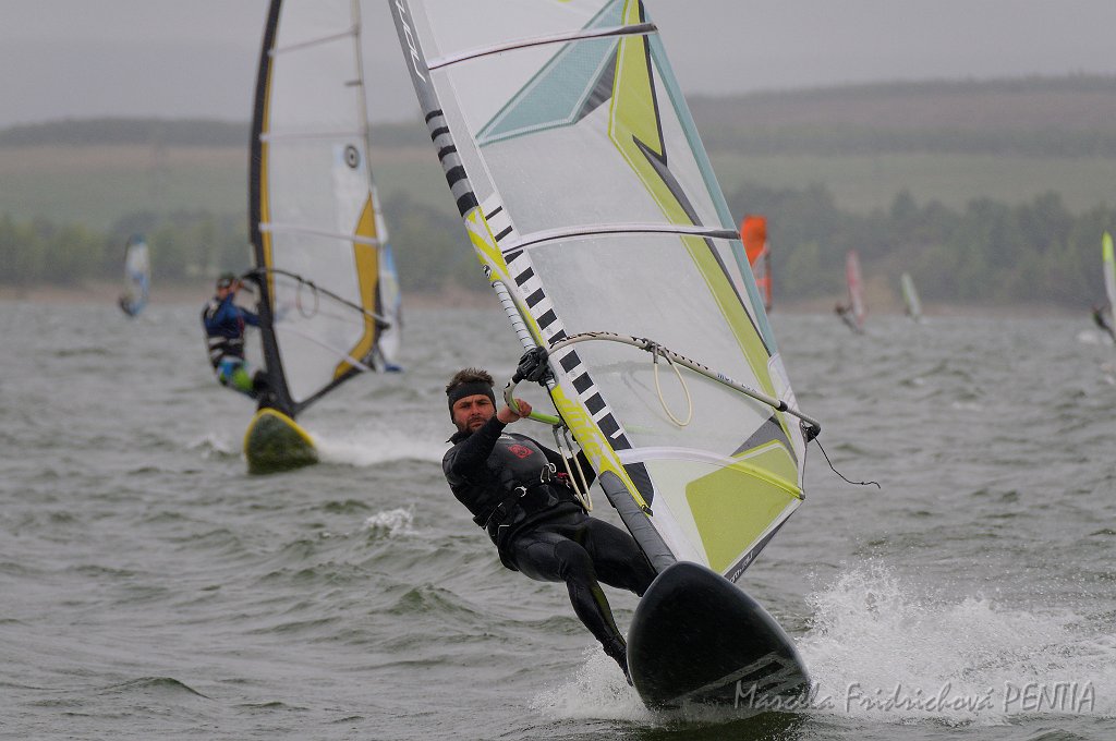 D2015-052-0993.jpg