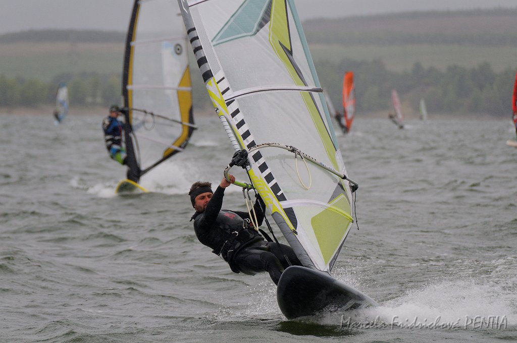 D2015-052-0995.jpg