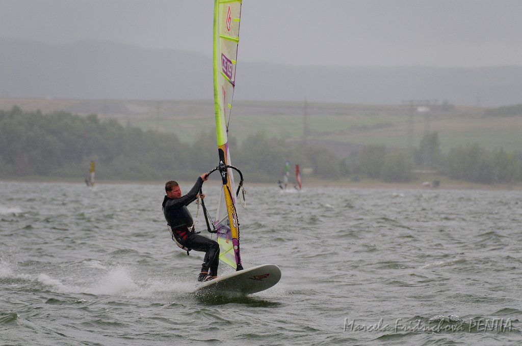 D2015-052-1008u.jpg