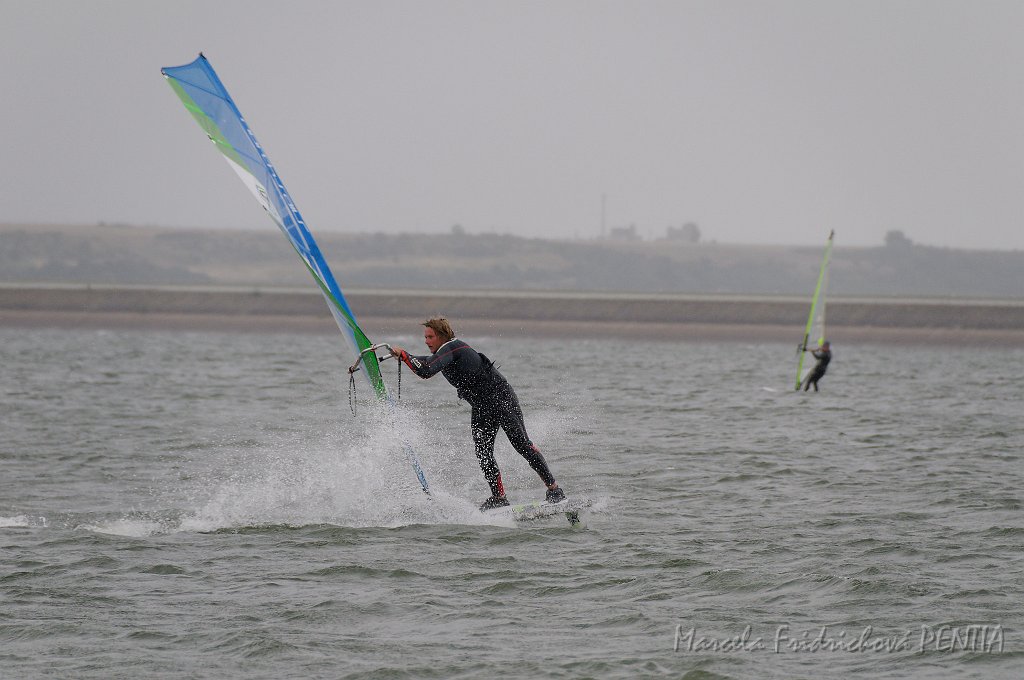 D2015-052-1018.jpg