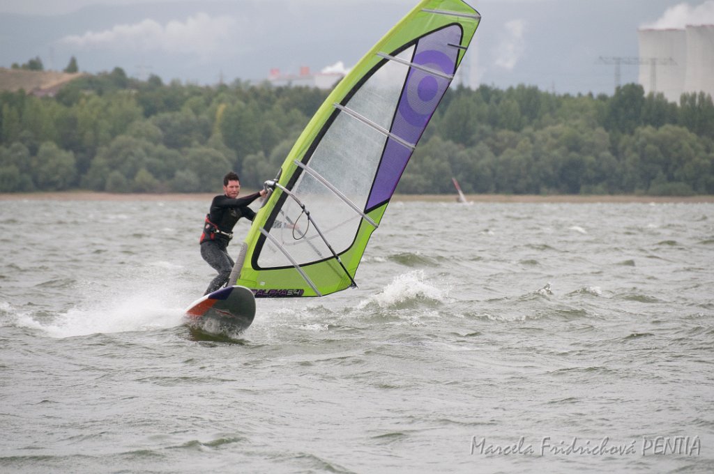 D2015-052-1020.jpg