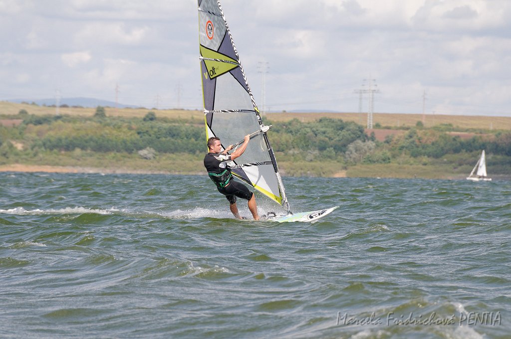 D2015-052-0078.jpg
