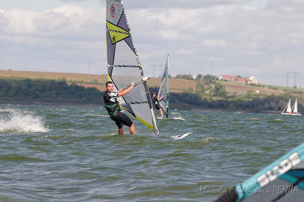 D2015-052-0079.jpg