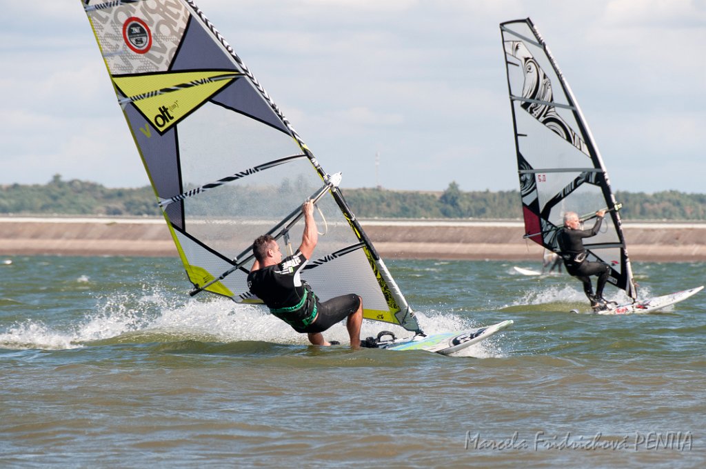 D2015-052-0083.jpg
