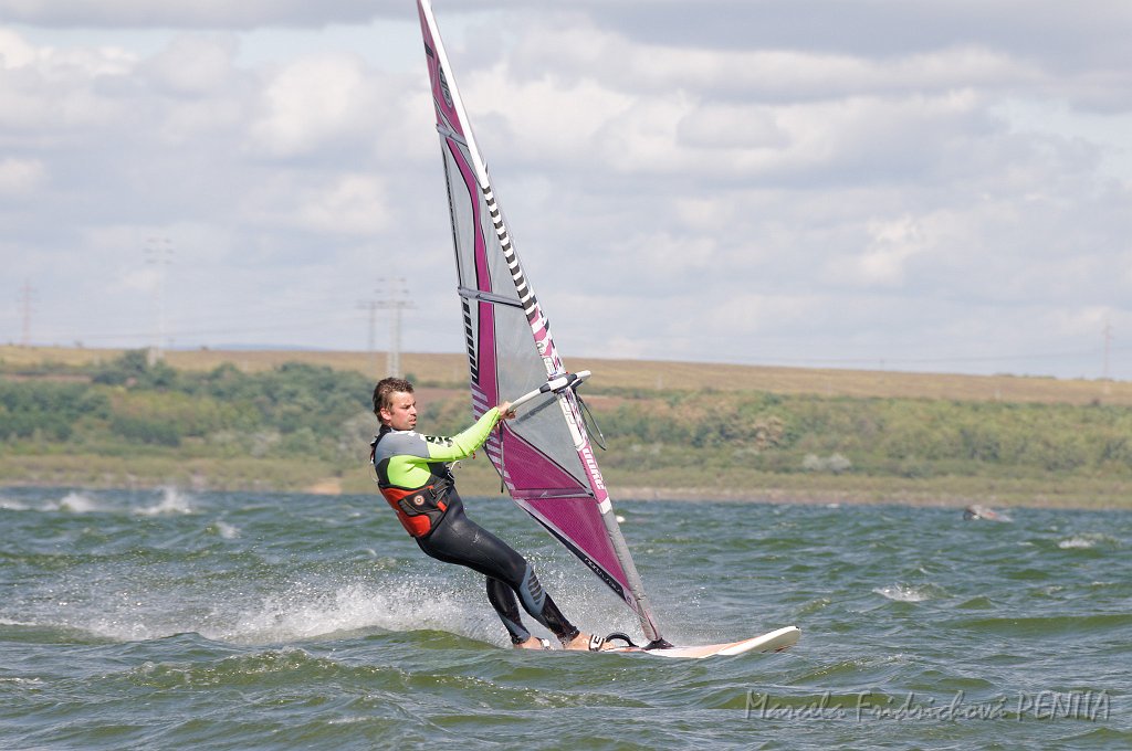 D2015-052-0087.jpg