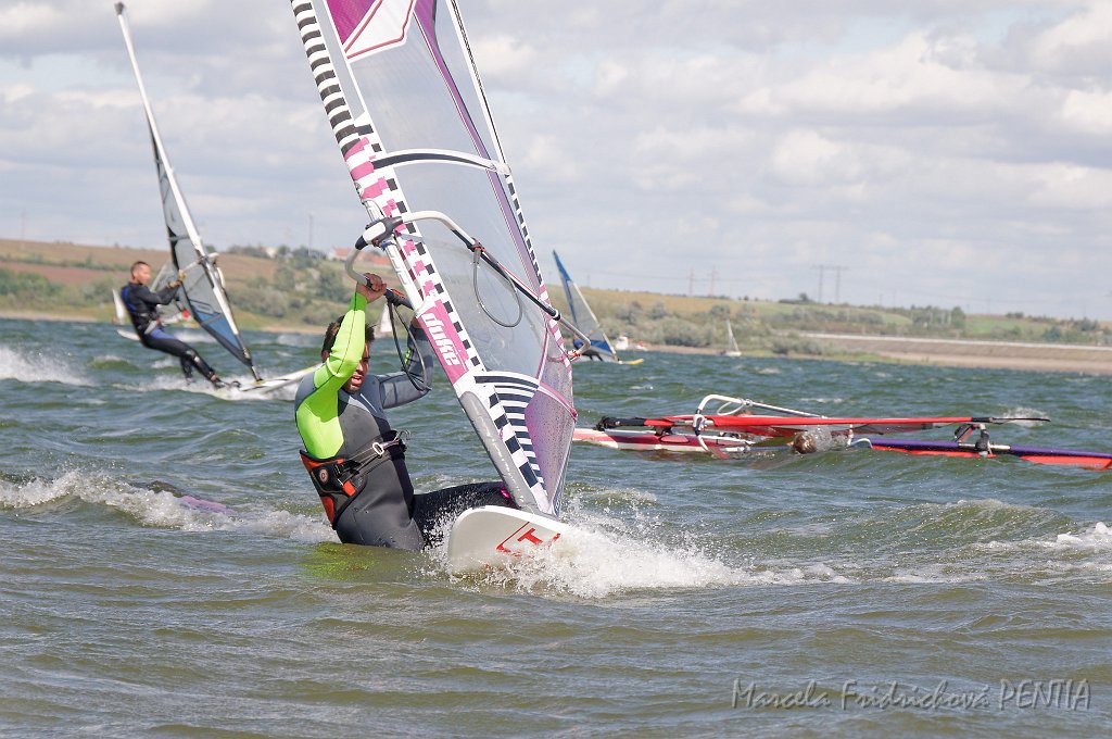 D2015-052-0094.jpg