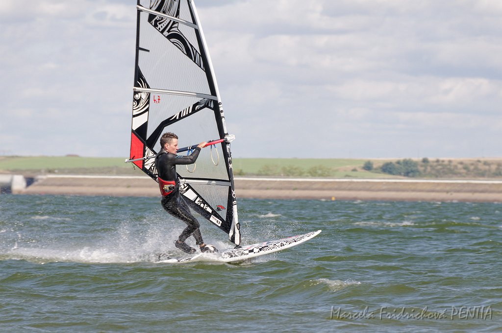 D2015-052-0225.jpg