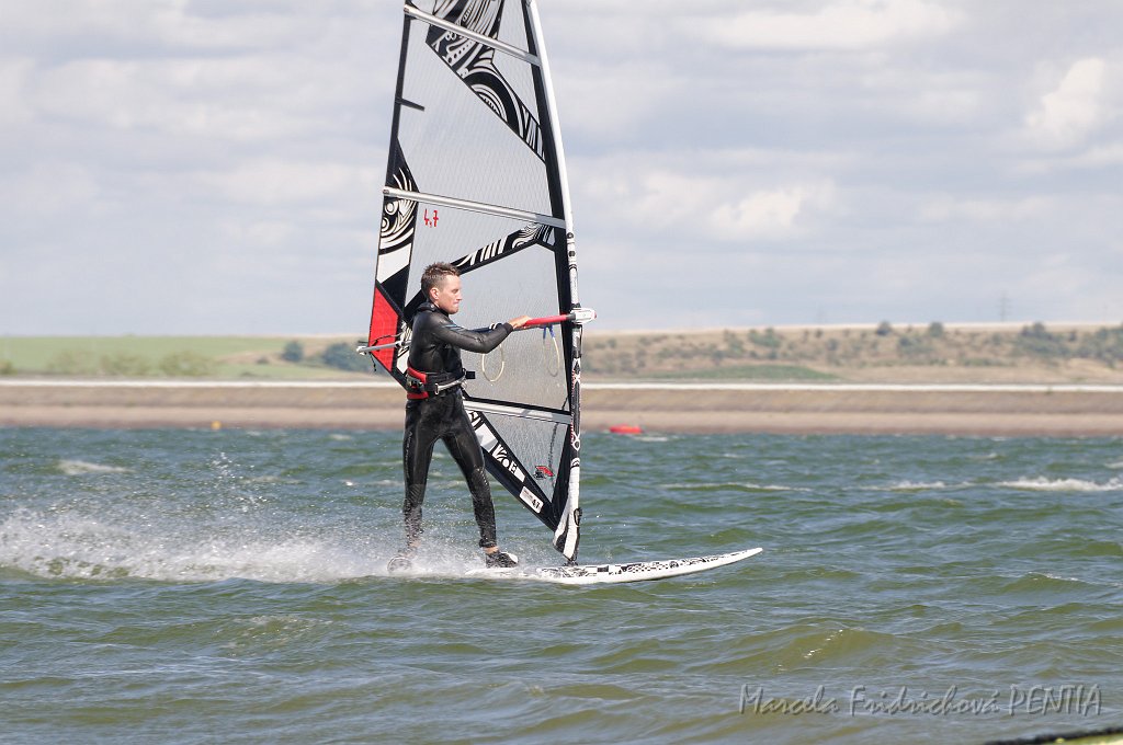 D2015-052-0226.jpg