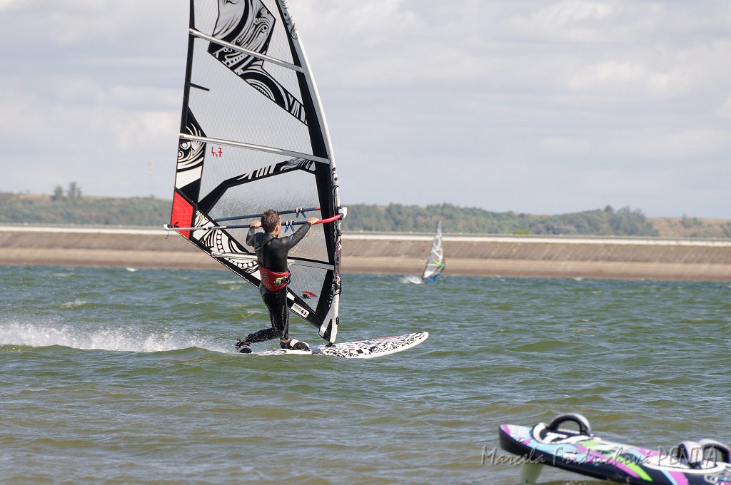 D2015-052-0227.jpg