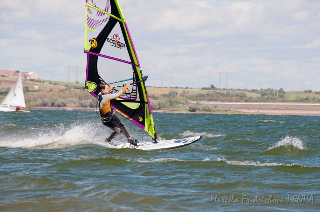 D2015-052-0232.jpg