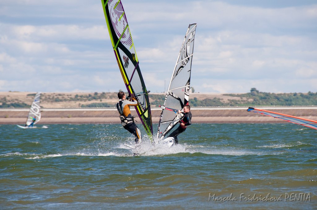 D2015-052-0235.jpg