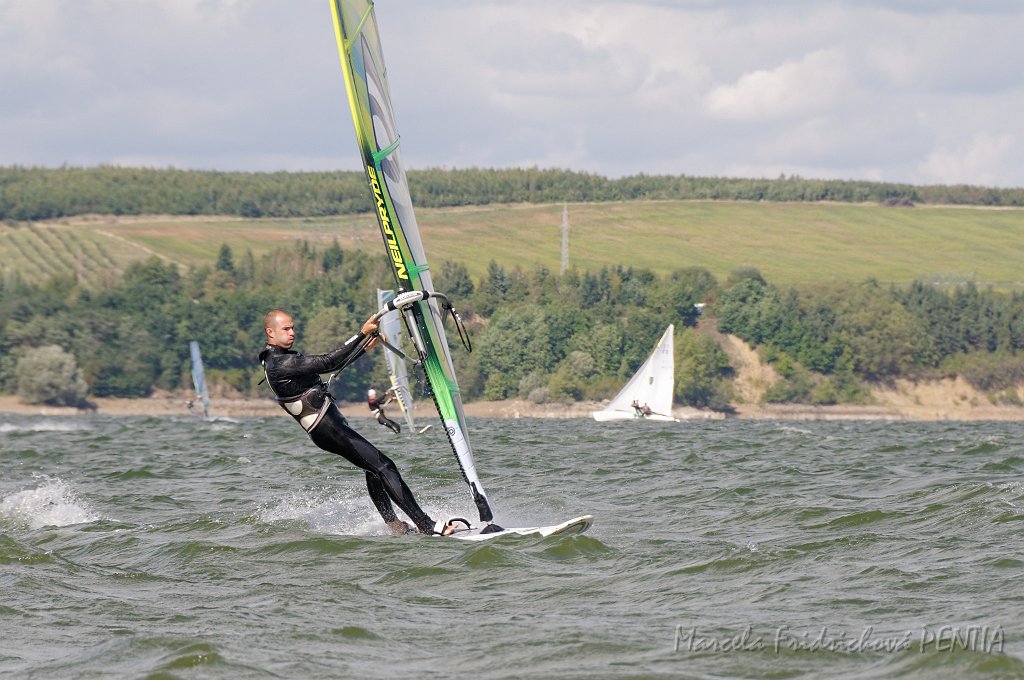 D2015-052-0238.jpg