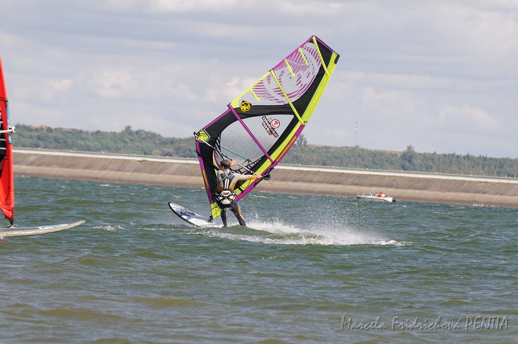 D2015-052-0241.jpg