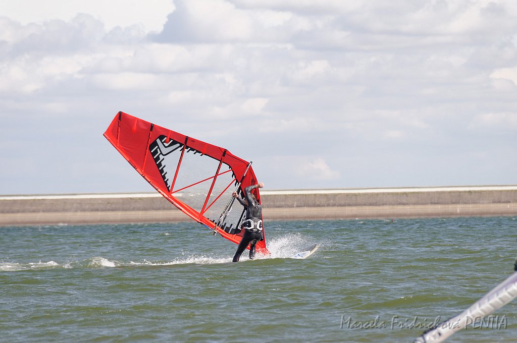 D2015-052-0245.jpg
