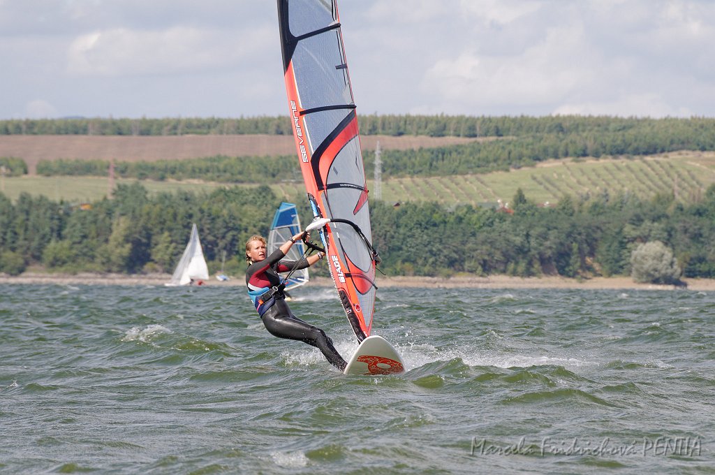 D2015-052-0255.jpg