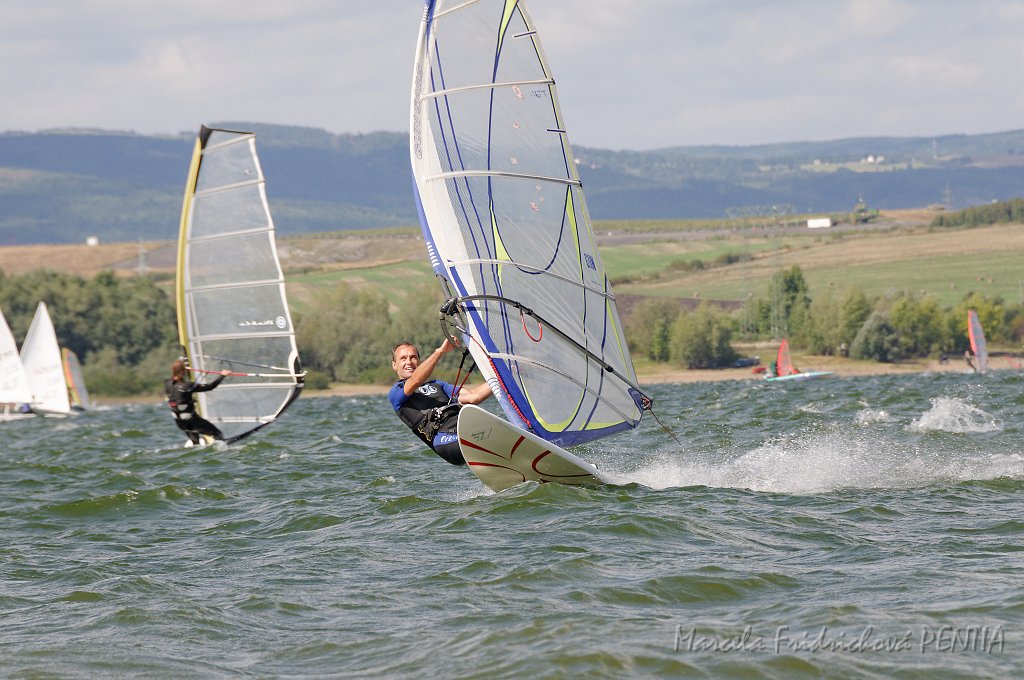 D2015-052-0263.jpg