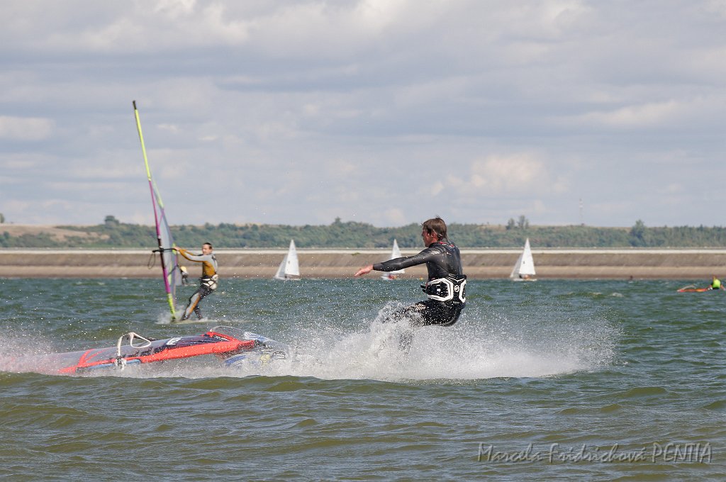 D2015-052-0280.jpg