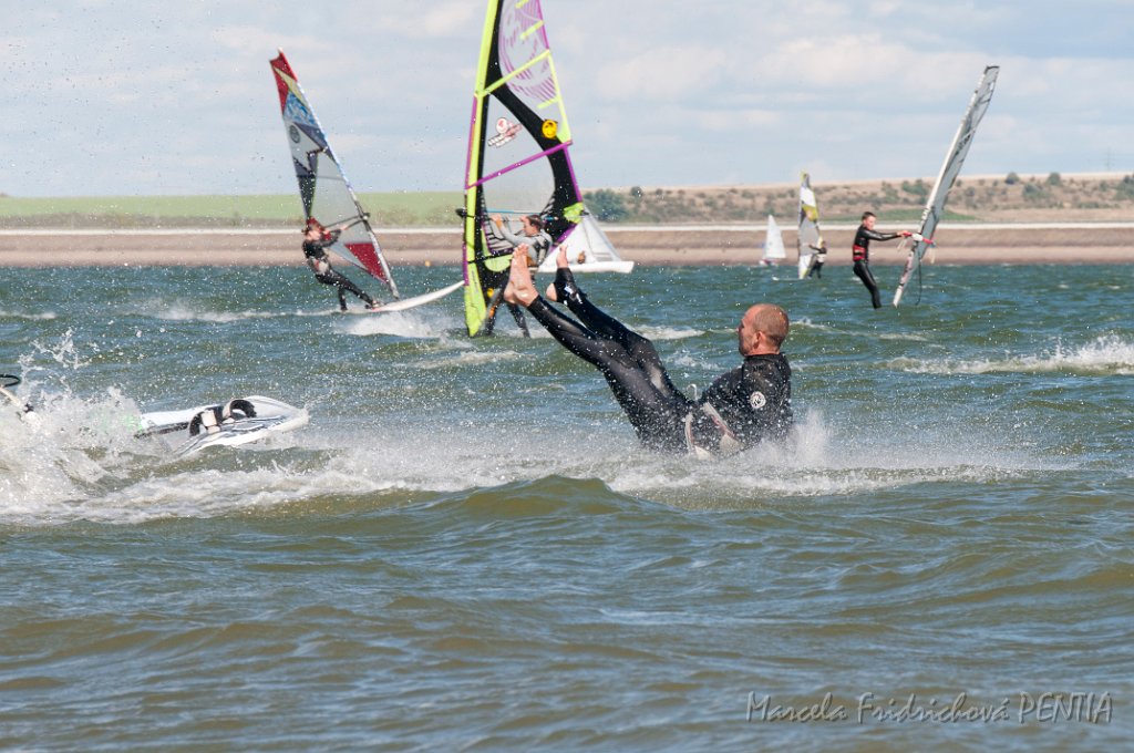 D2015-052-0284.jpg