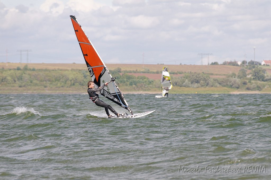 D2015-052-0287.jpg