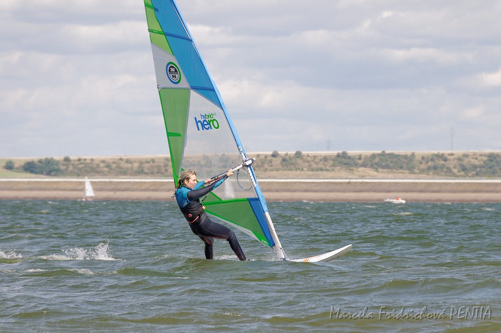 D2015-052-0296.jpg