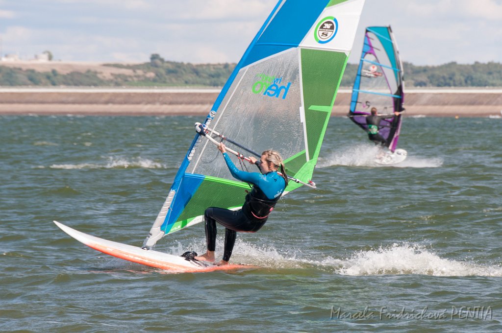 D2015-052-0297-2.jpg