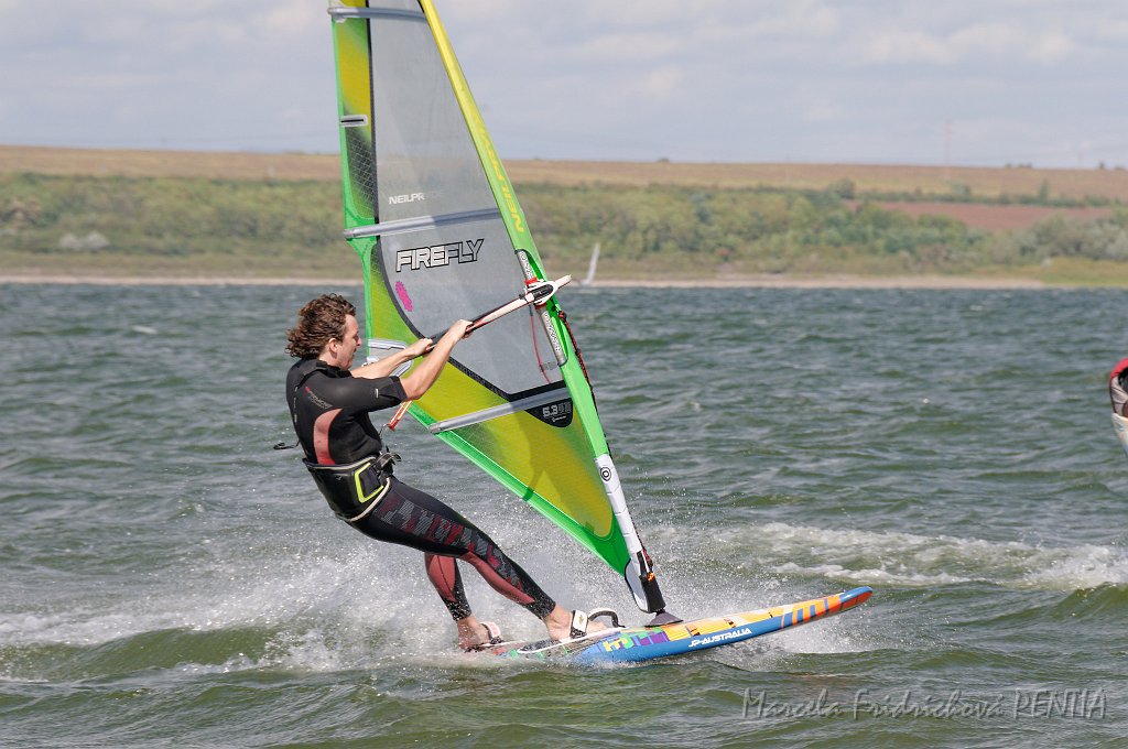 D2015-052-0308.jpg