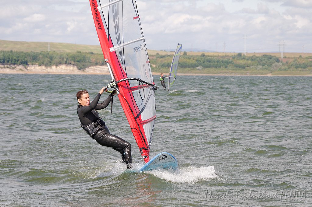 D2015-052-0311.jpg