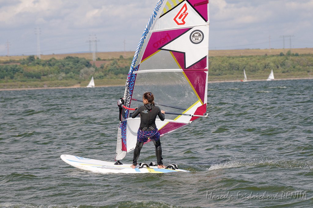 D2015-052-0330.jpg