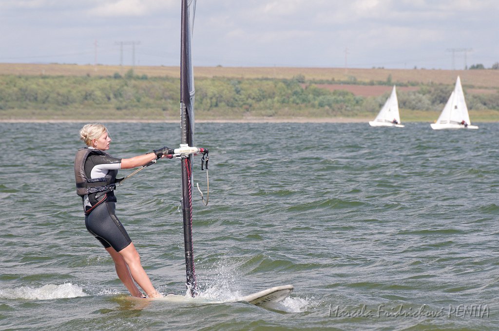 D2015-052-0335.jpg
