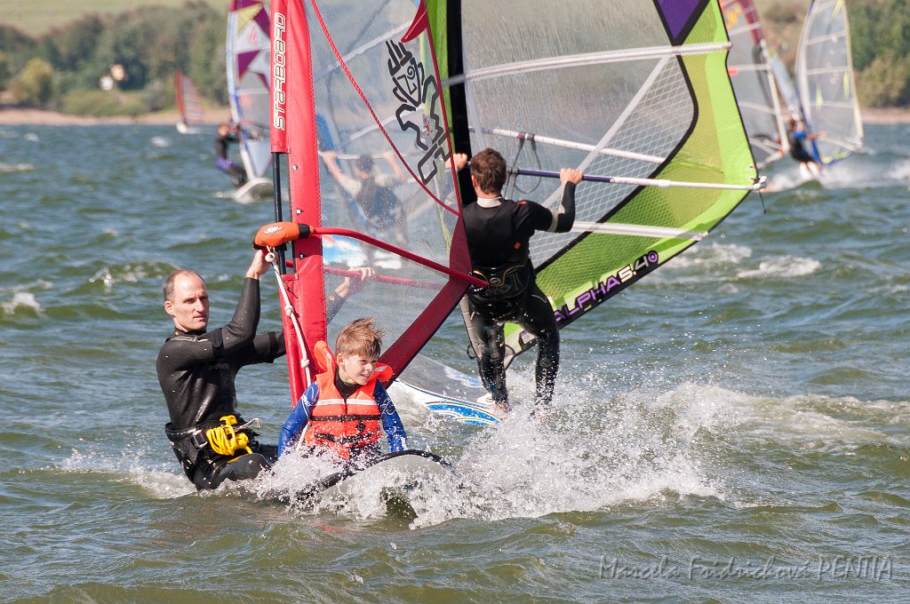 D2015-052-0340.jpg