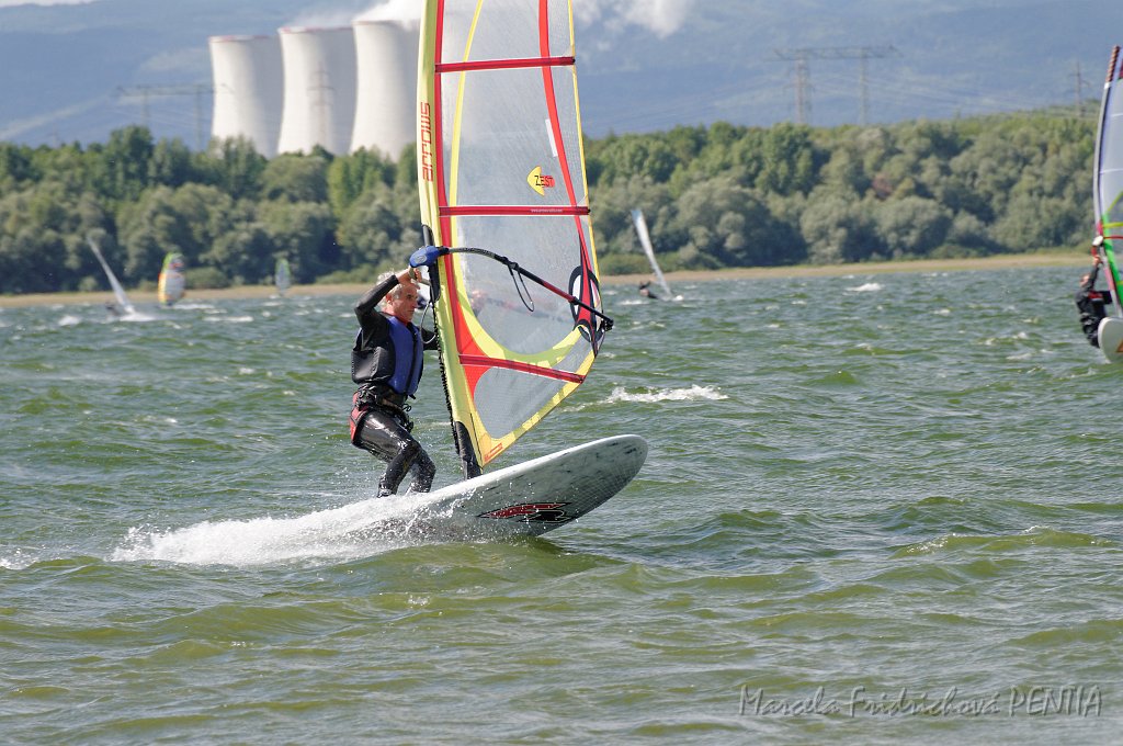 D2015-052-0347.jpg