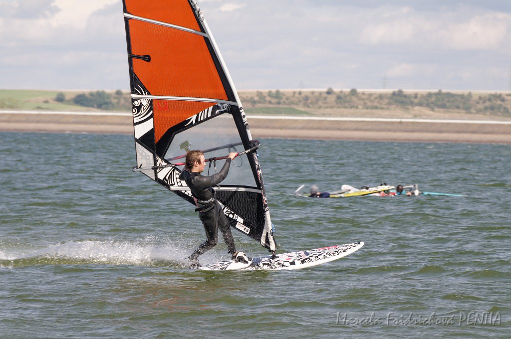 D2015-052-0388.jpg