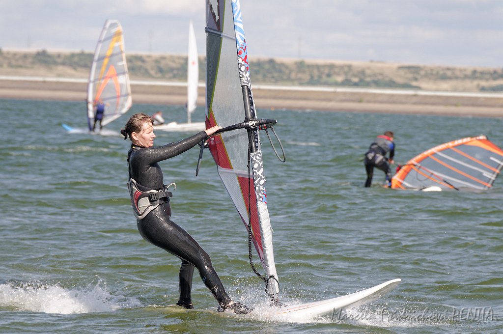 D2015-052-0411.jpg