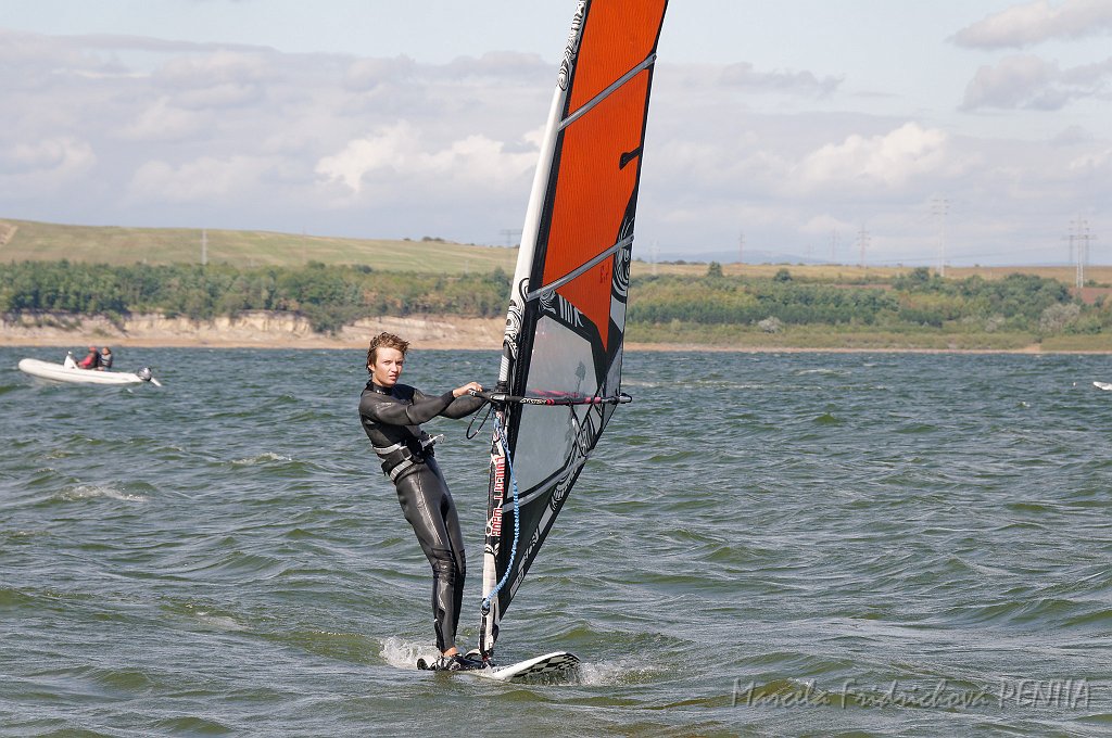 D2015-052-0425.jpg