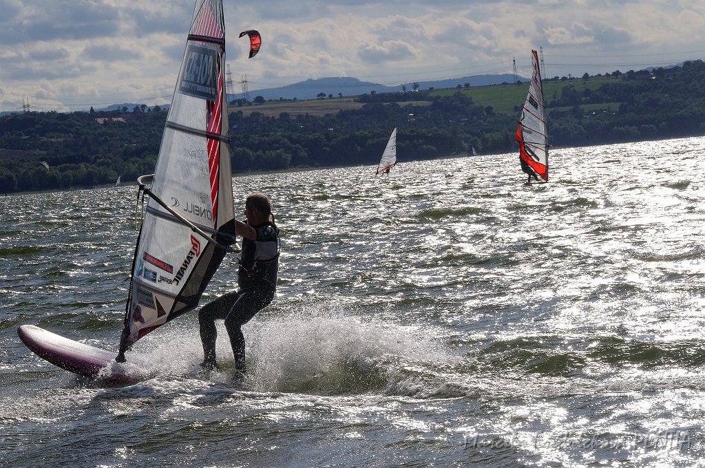 D2015-052-0441u.jpg