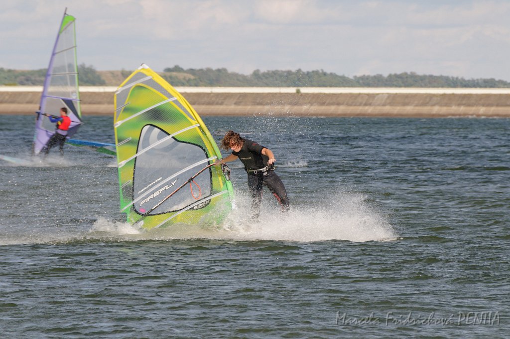 D2015-052-0470.jpg