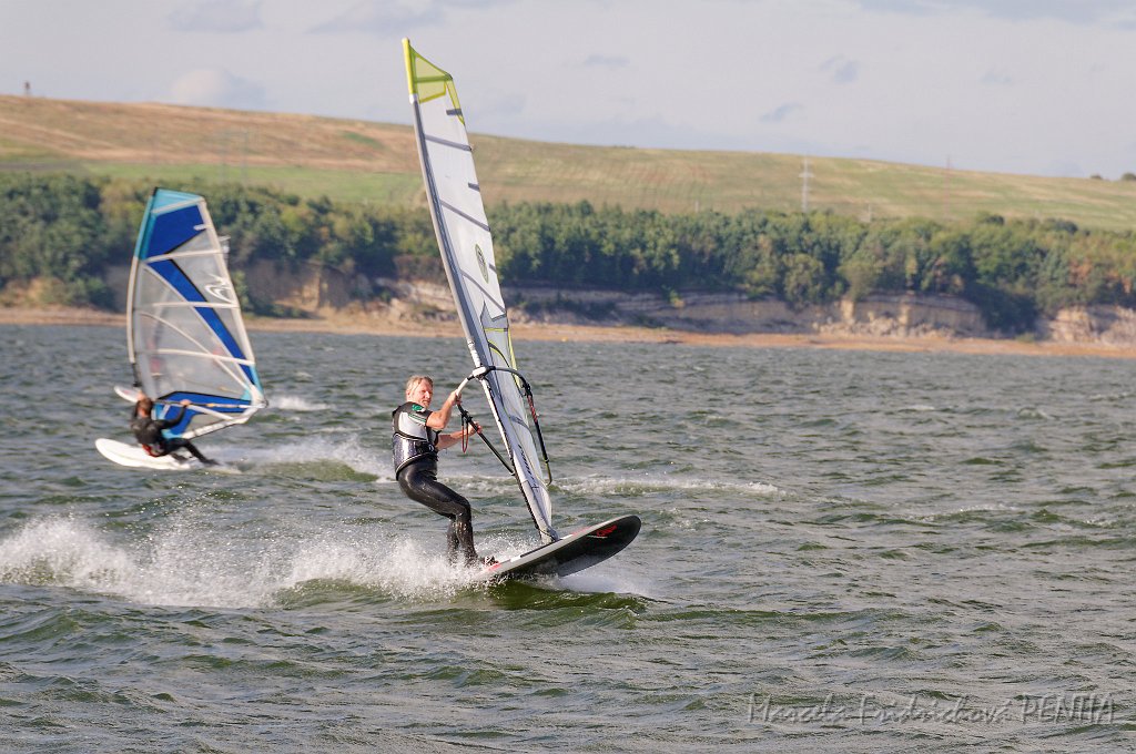 D2015-052-0520u.jpg